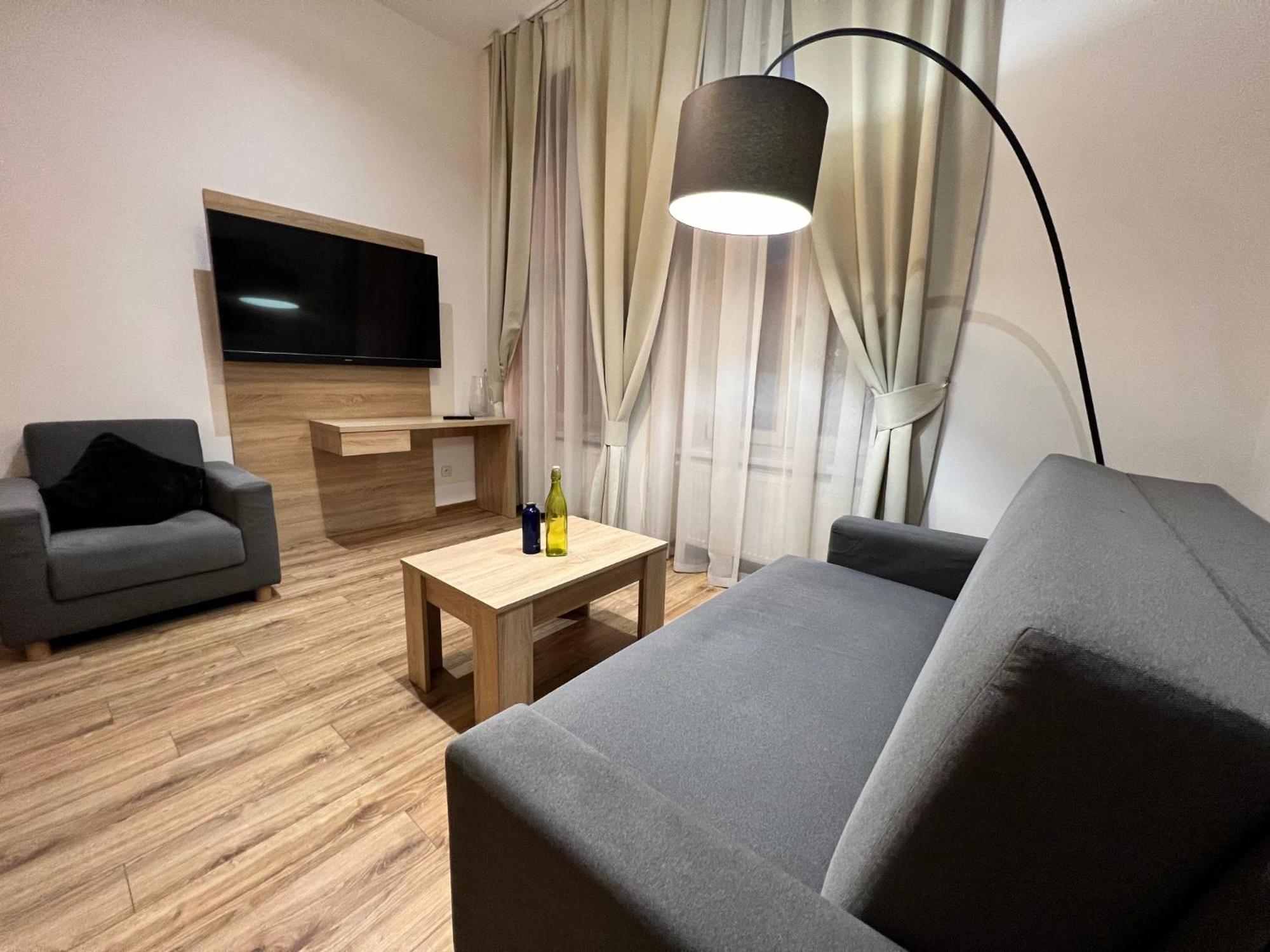 קרקוב P&J Apartments Lubicz מראה חיצוני תמונה
