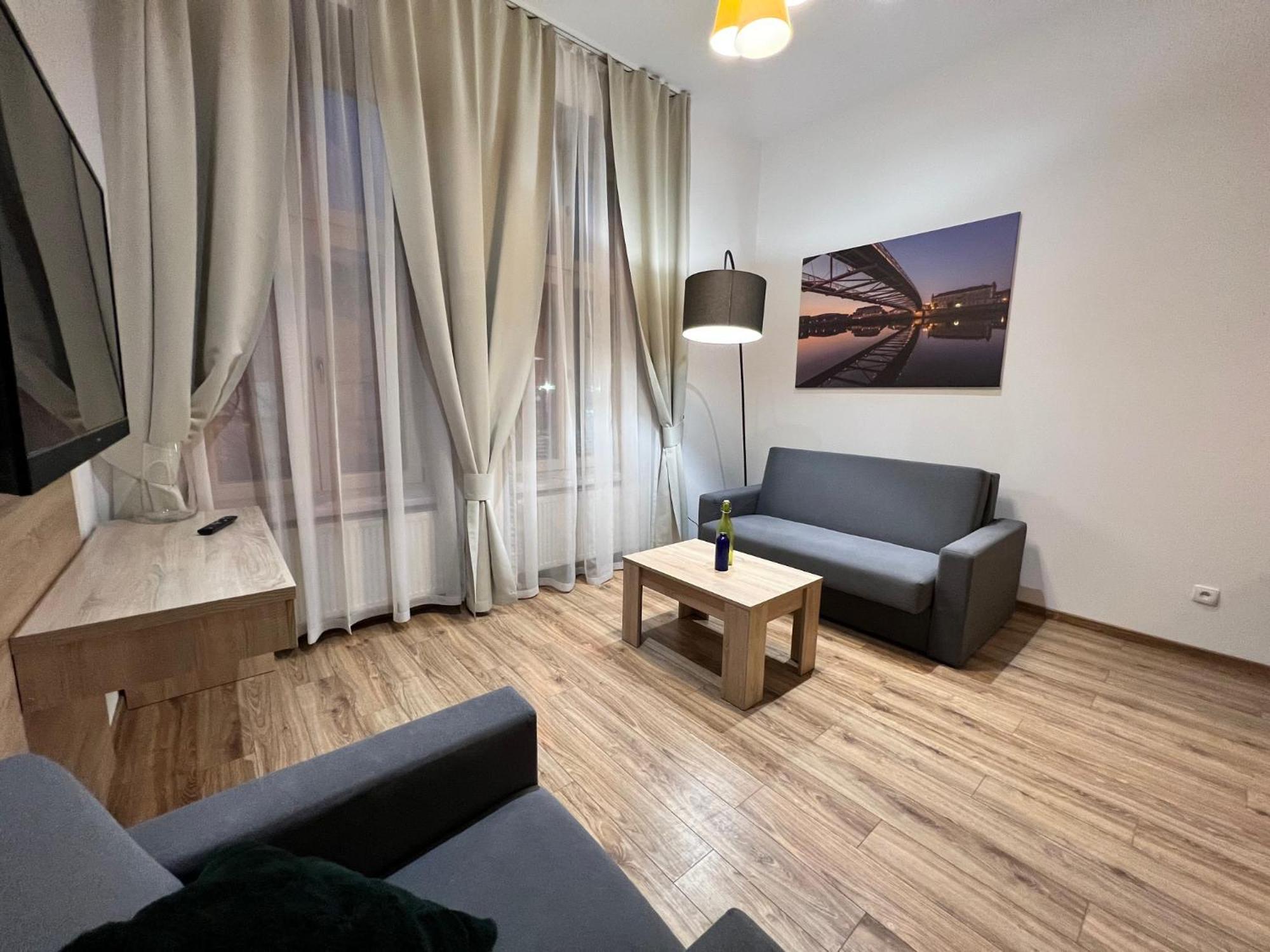 קרקוב P&J Apartments Lubicz מראה חיצוני תמונה